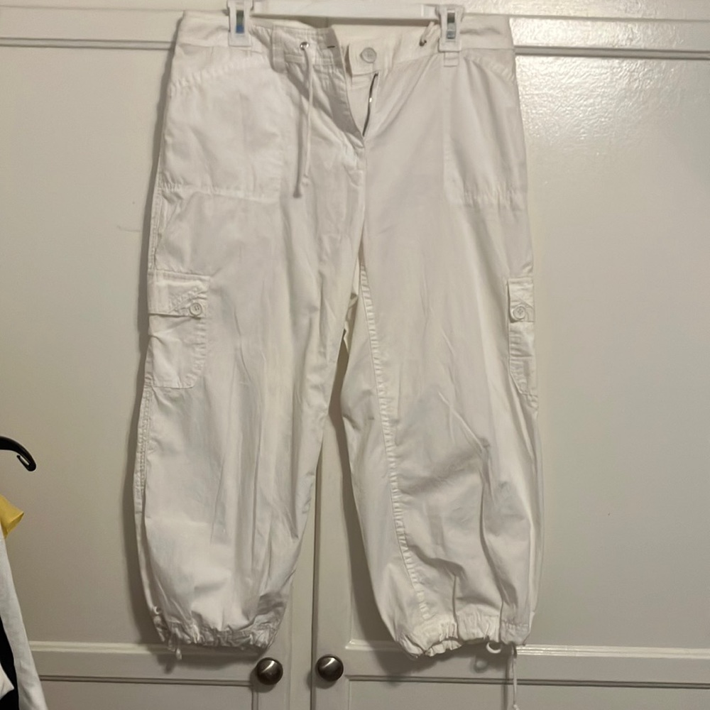 Jones New York cotton sport white paint size 10